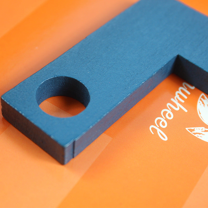 Pinwheel Wood Block Puzzle - Magic Shape (level 1)