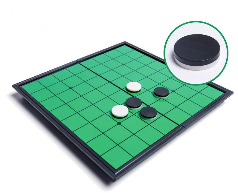 Reversi Magnetic Black & White Chess