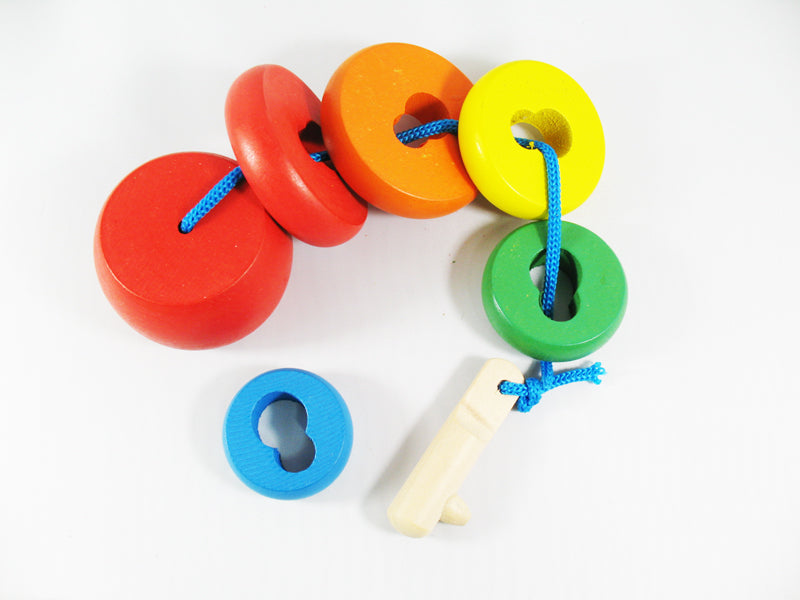 Wooden Lock - String Toy Bricks