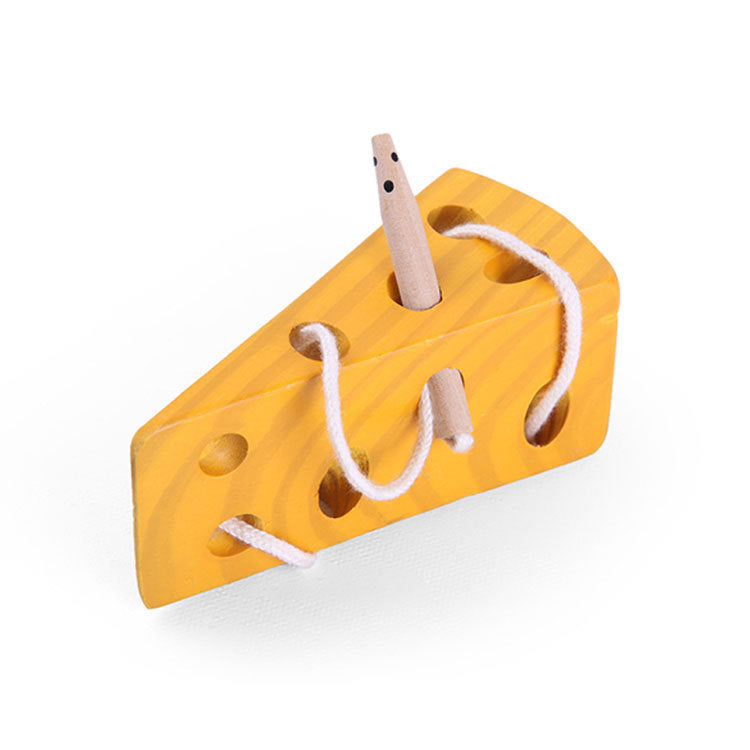 Wooden Mouse eat Cheese