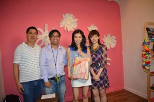 見到彩瑤、珍妮、慧儀，係張慧儀小姐
