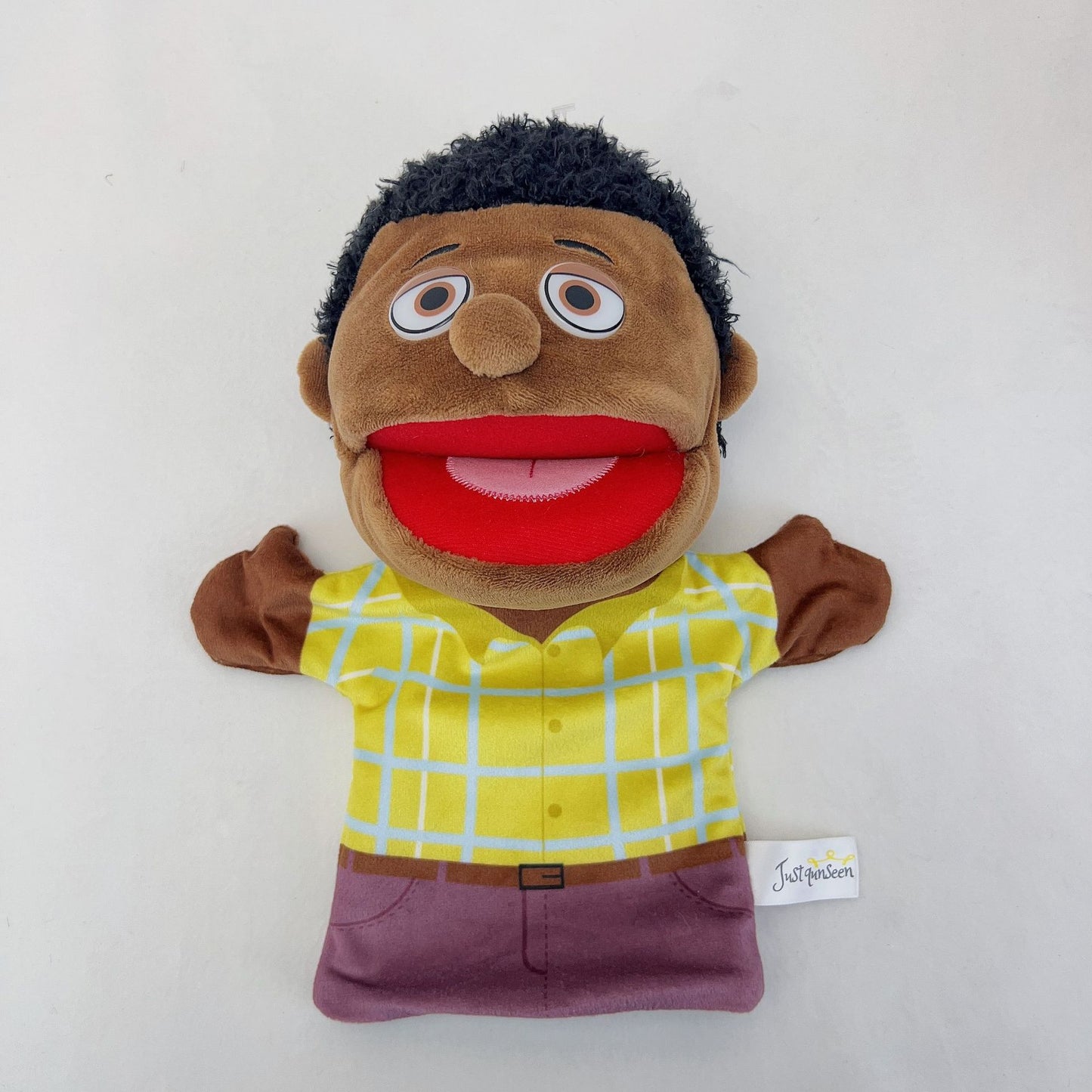 Human hand puppet - African Family