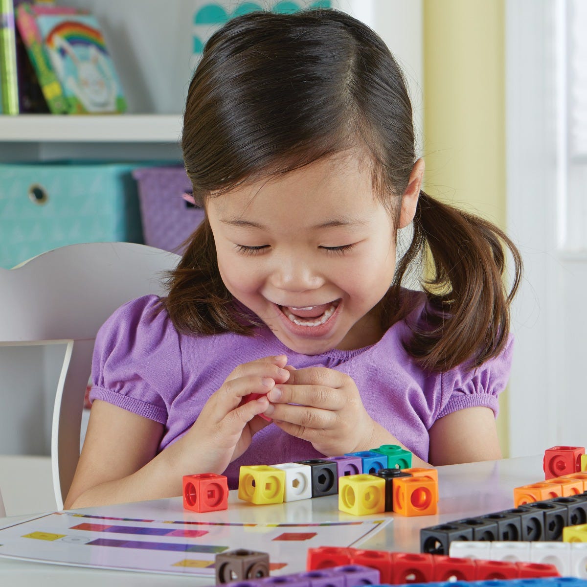 MathLink® Cubes Early Math Activity Set