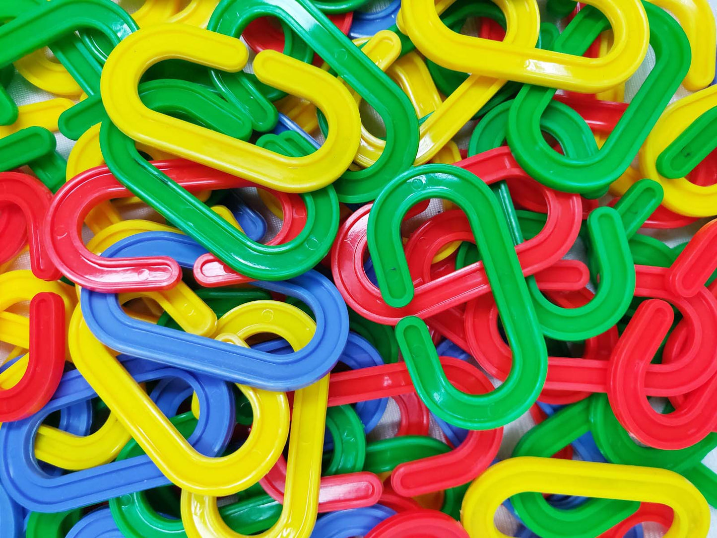 Medium Plastic Links