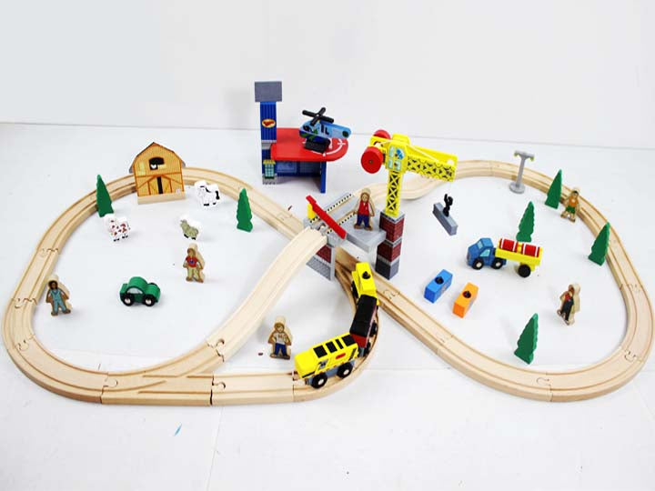 70PCS Construction Train Set B