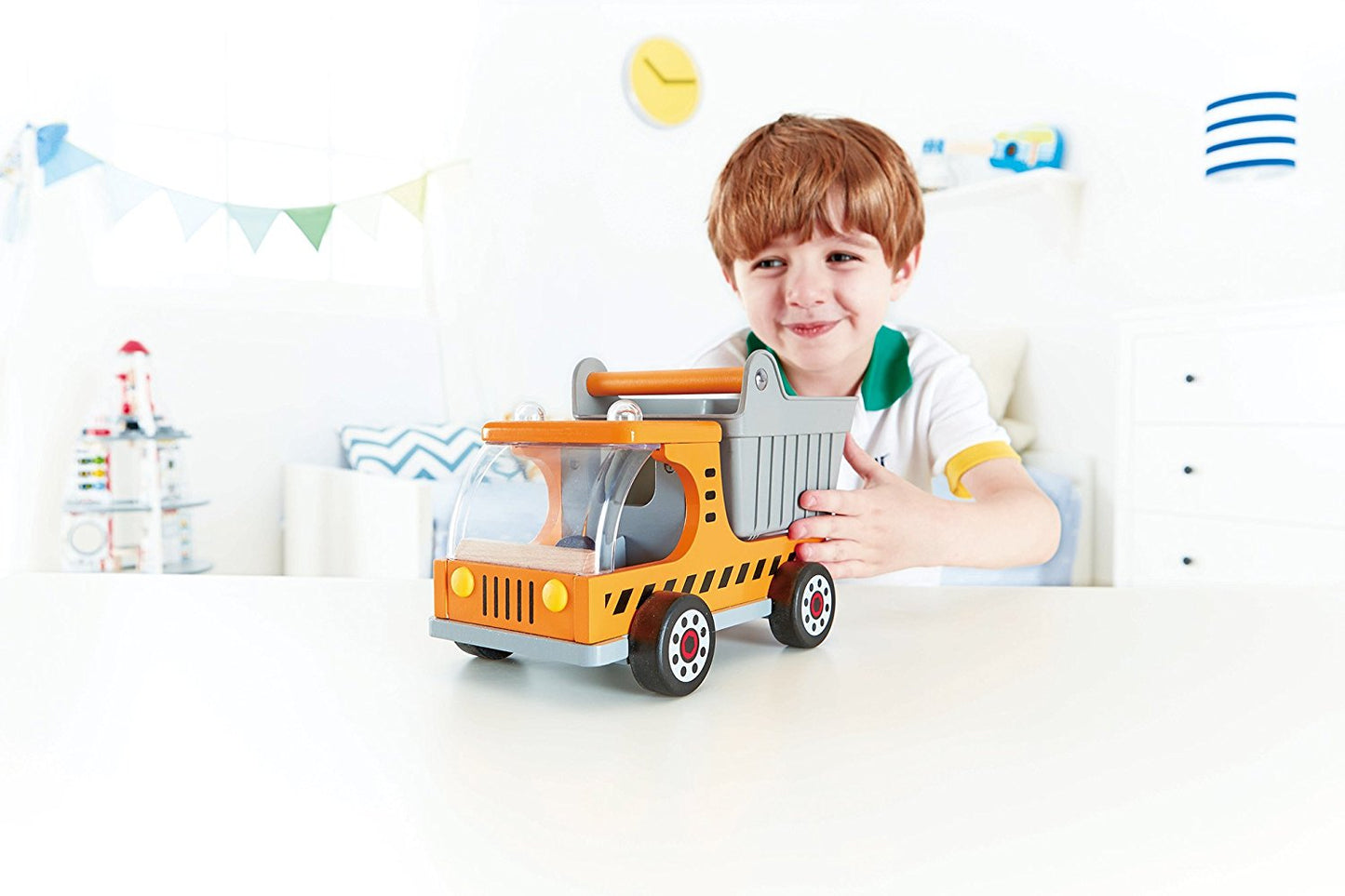 Hape - Dumper Truck