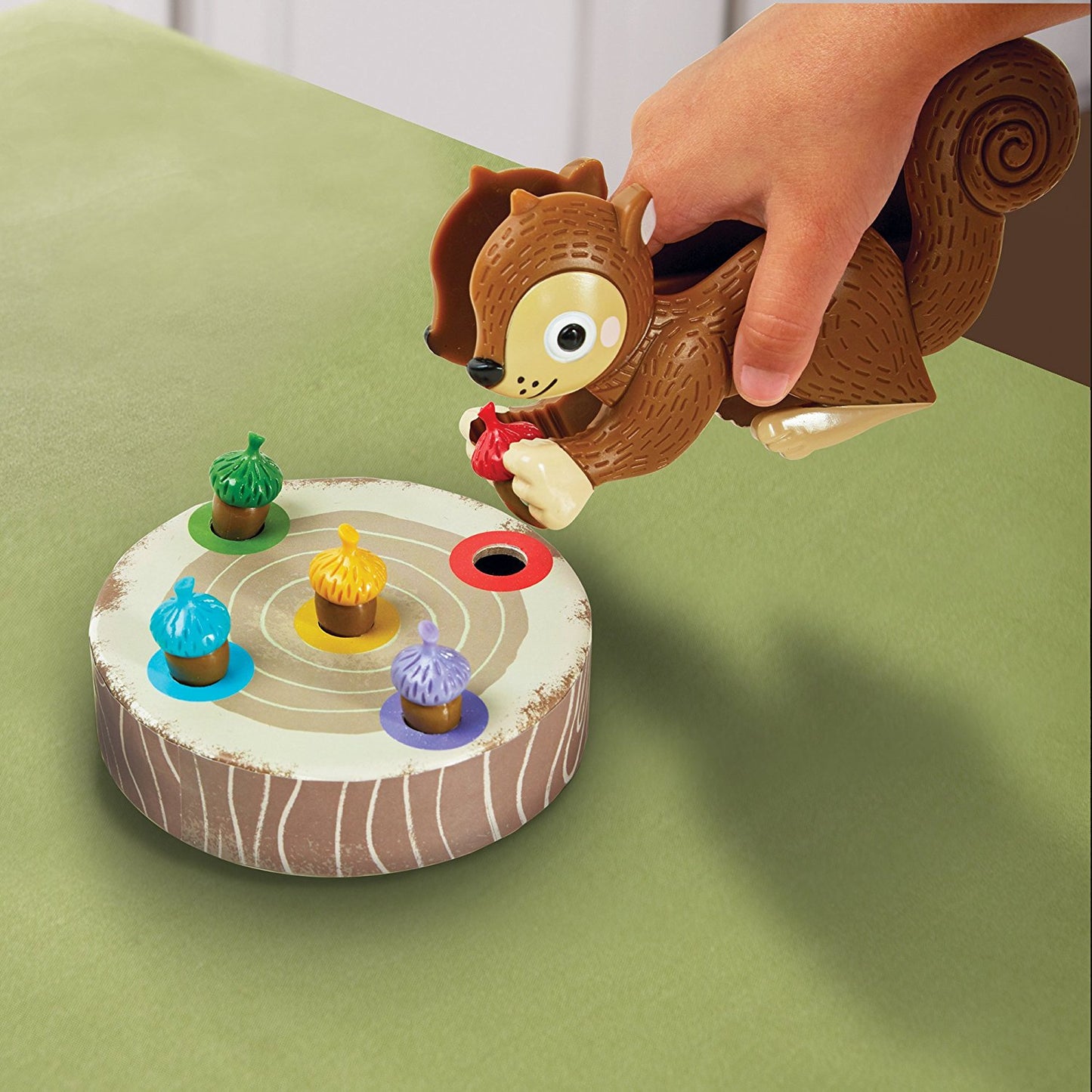 The Sneaky, Snacky Squirrel Game!