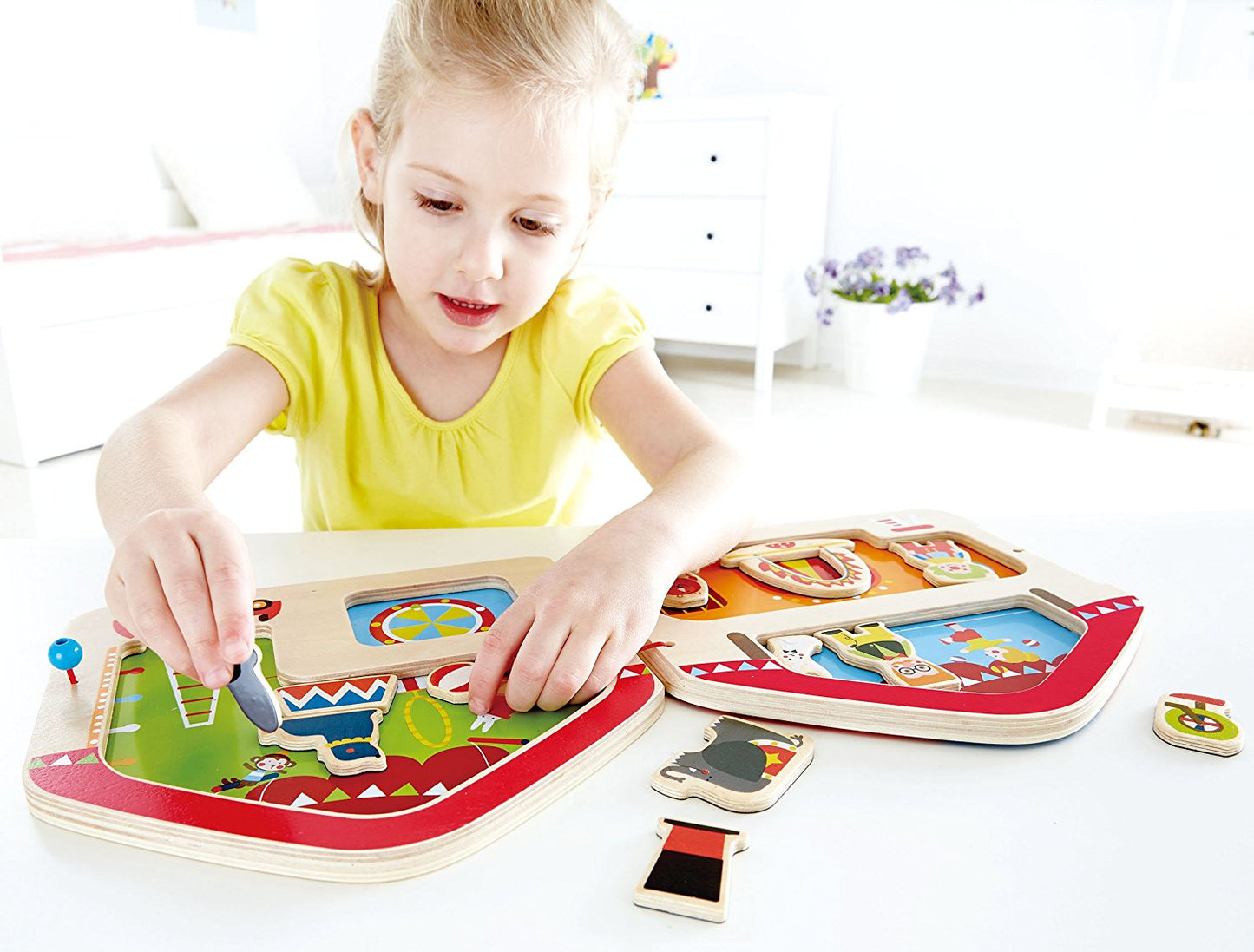 Hape - Big Top Circus Magnetic Book