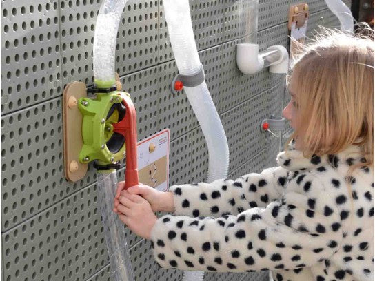 STEM WALL Hand Pump