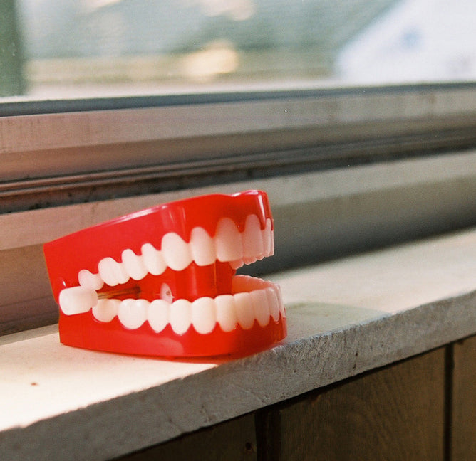 Big Wind Up Teeth