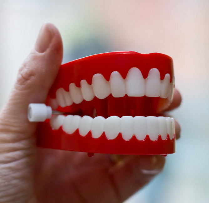 Big Wind Up Teeth