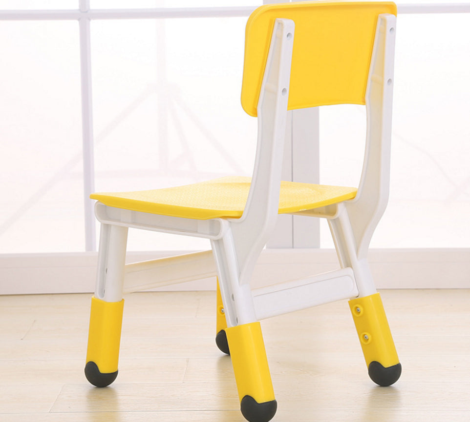 Liftable Table and Chair