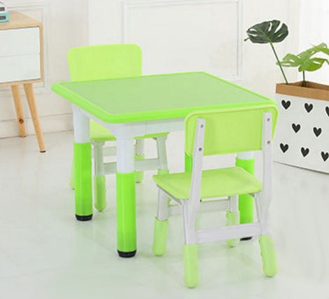 Liftable Table and Chair