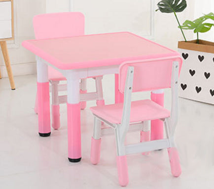 Liftable Table and Chair