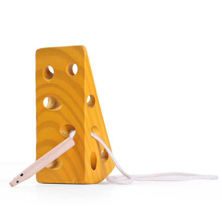 Wooden Mouse eat Cheese