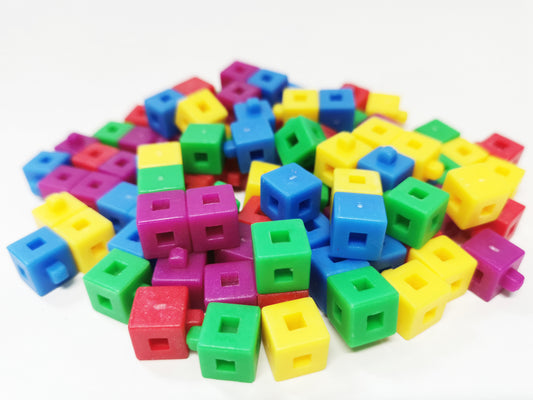 1cm Plastic Space Cube