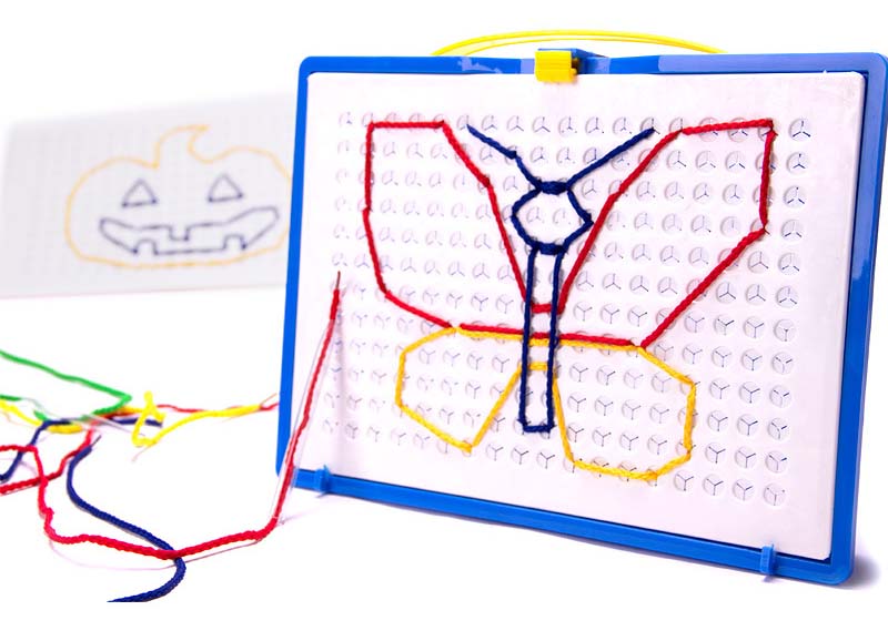 Pull the String / Draw with Strings