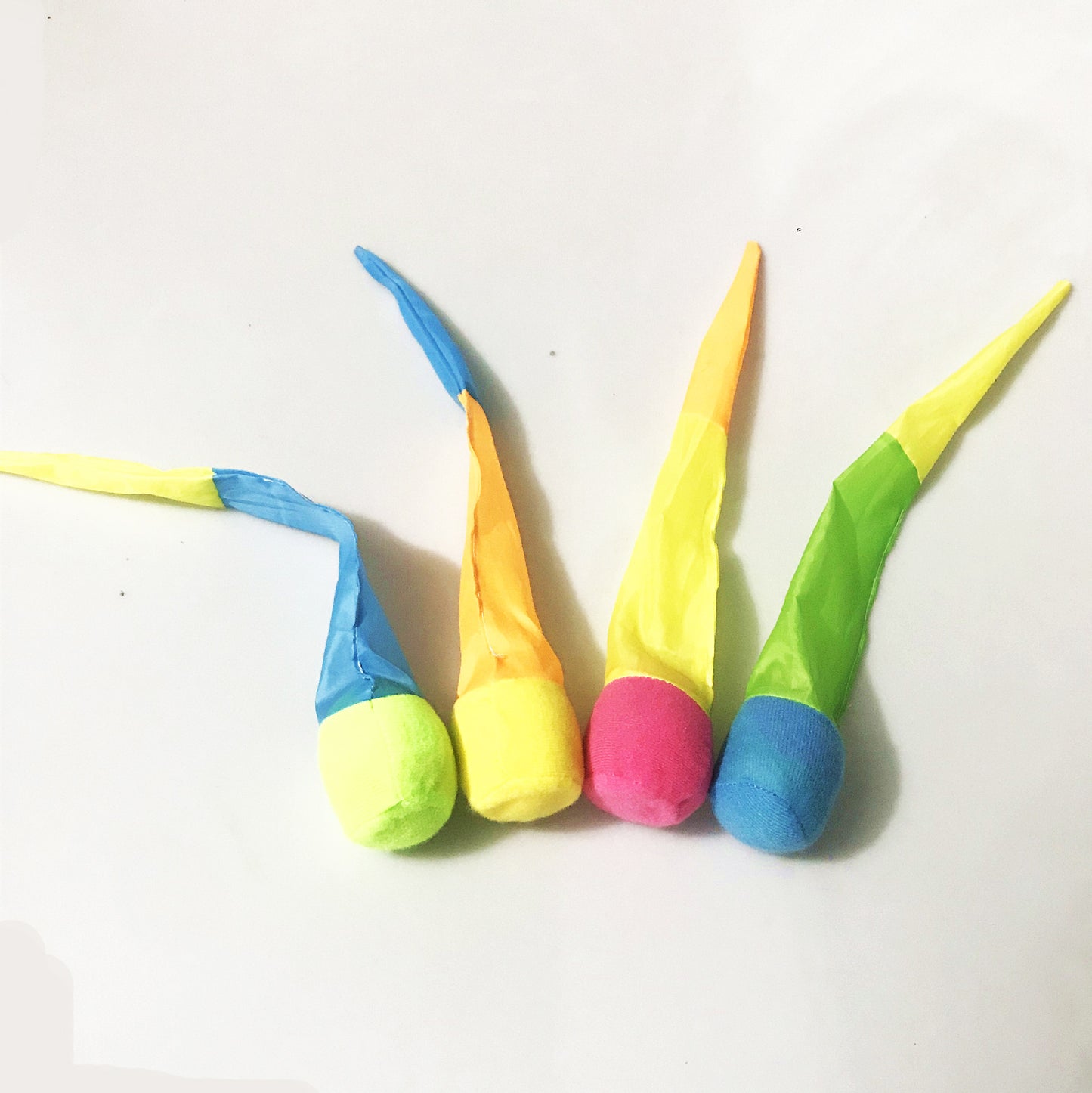 Velcro sticky sponge ball